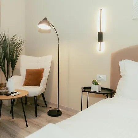 Luxury With Hot Tub - The Nest *