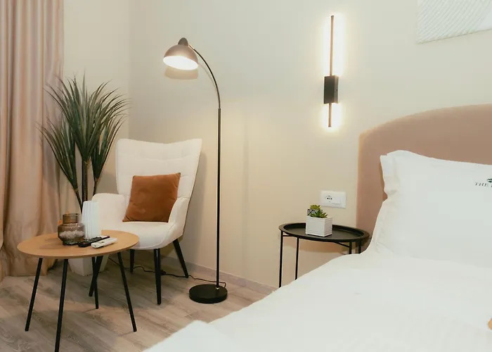 Luxury With Hot Tub - The Nest *