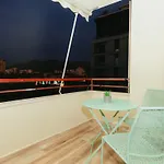 Luxury With Hot Tub - The Nest * Tirana