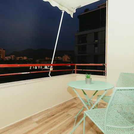 Luxury With Hot Tub - The Nest * Τίρανα