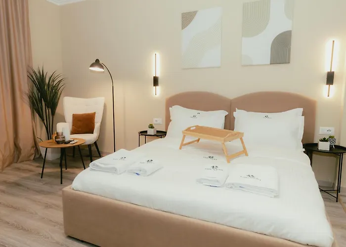 Luxury With Hot Tub - The Nest Appartamento Tirana