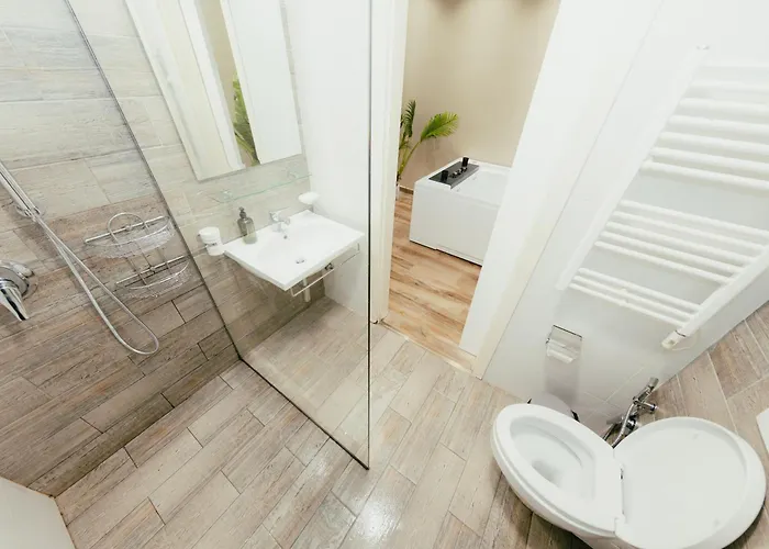 Luxury With Hot Tub - The Nest